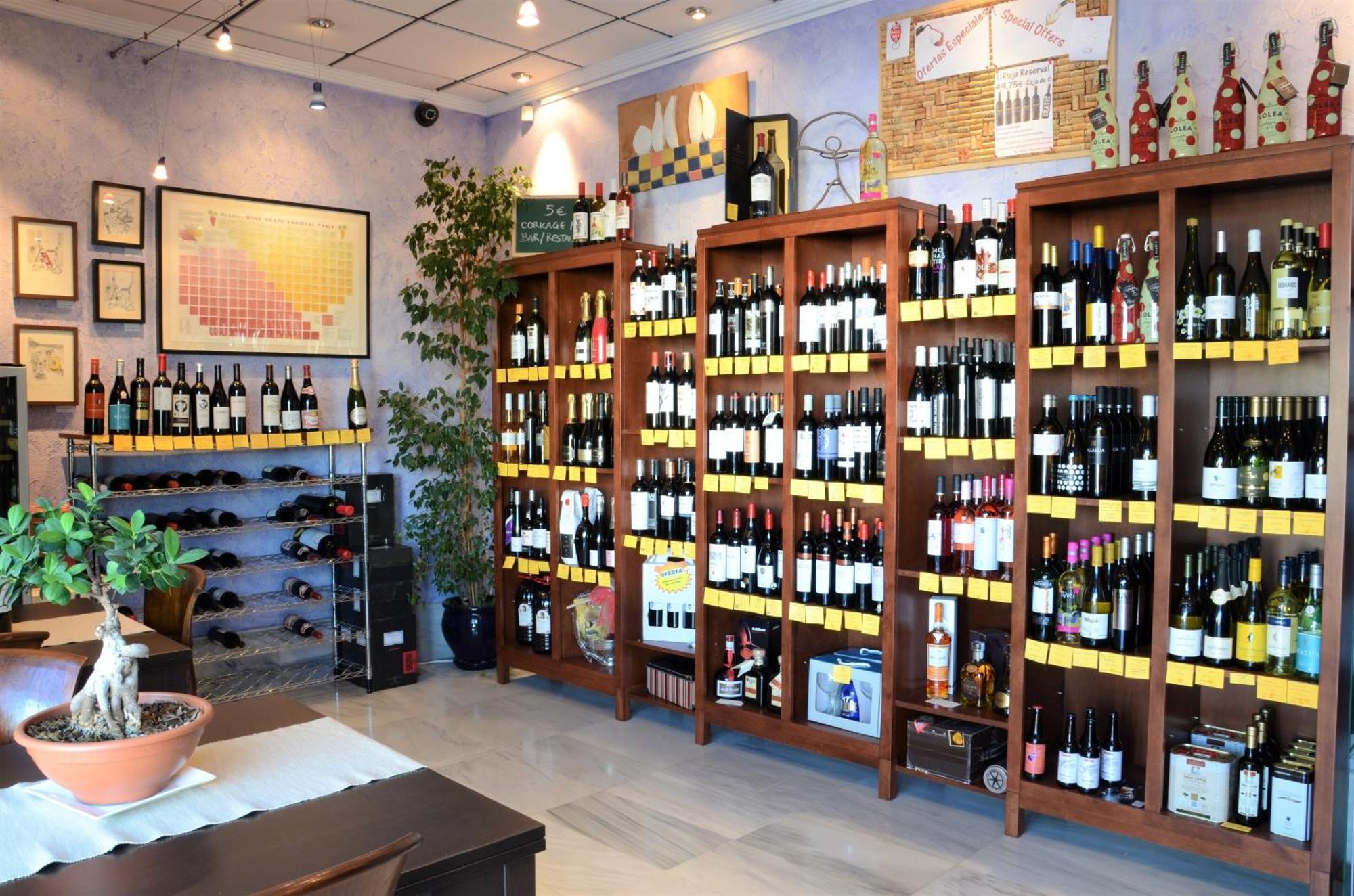 蒂卡尔酒店 加鲁查 外观 照片